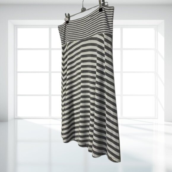 GAP Skater Mini Flare Skirt L Gray White Stripe High Waist Stretch Versatile - Picture 5 of 12